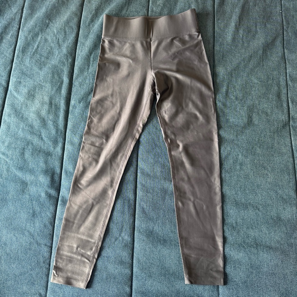 Carbon 38 7/8 leggings in takara shine